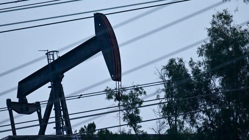 Oil price surge from Middle East war raises risks for South Africa’s ...
