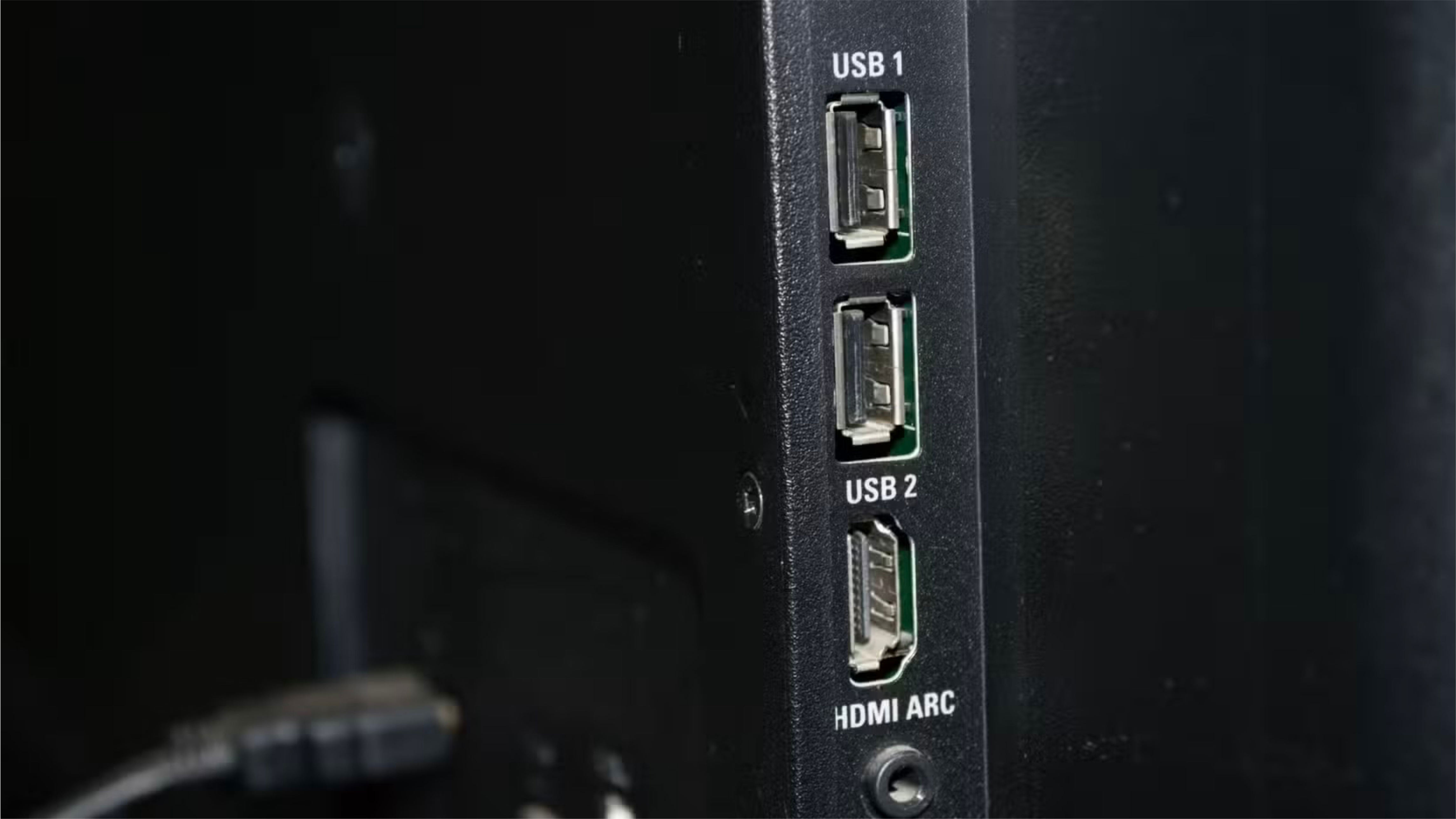 The 3 best accessories to plug into your TV’s USB port