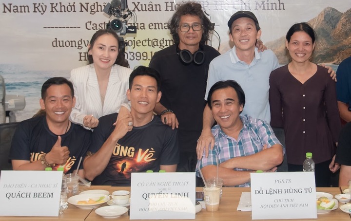 Cuộc hội ngộ bất ngờ của 3 NSƯT tên Linh nổi tiếng