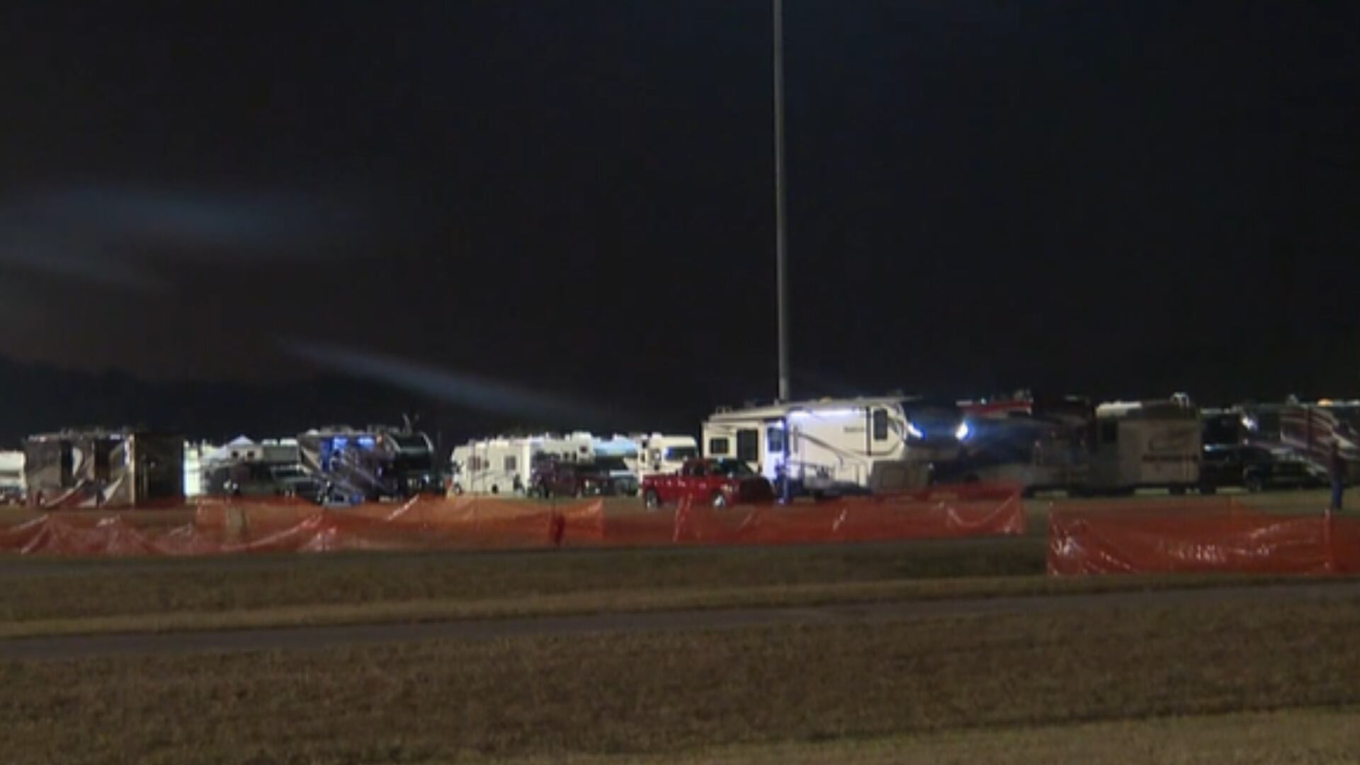 Fans set up camp ahead of Gatornationals at Gainesville Raceway