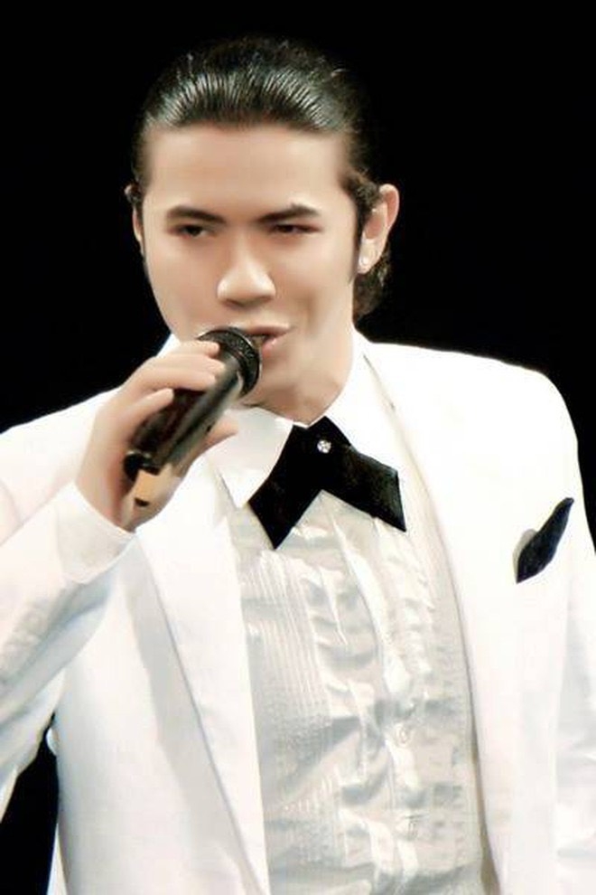 Kasim Hoàng Vũ: từ cậu bé theo mẹ đi hát đến ca sĩ rock nổi tiếng