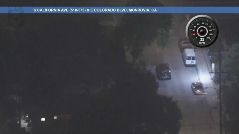 Suspect in dangerous chase out of San Fernando Valley evades police
