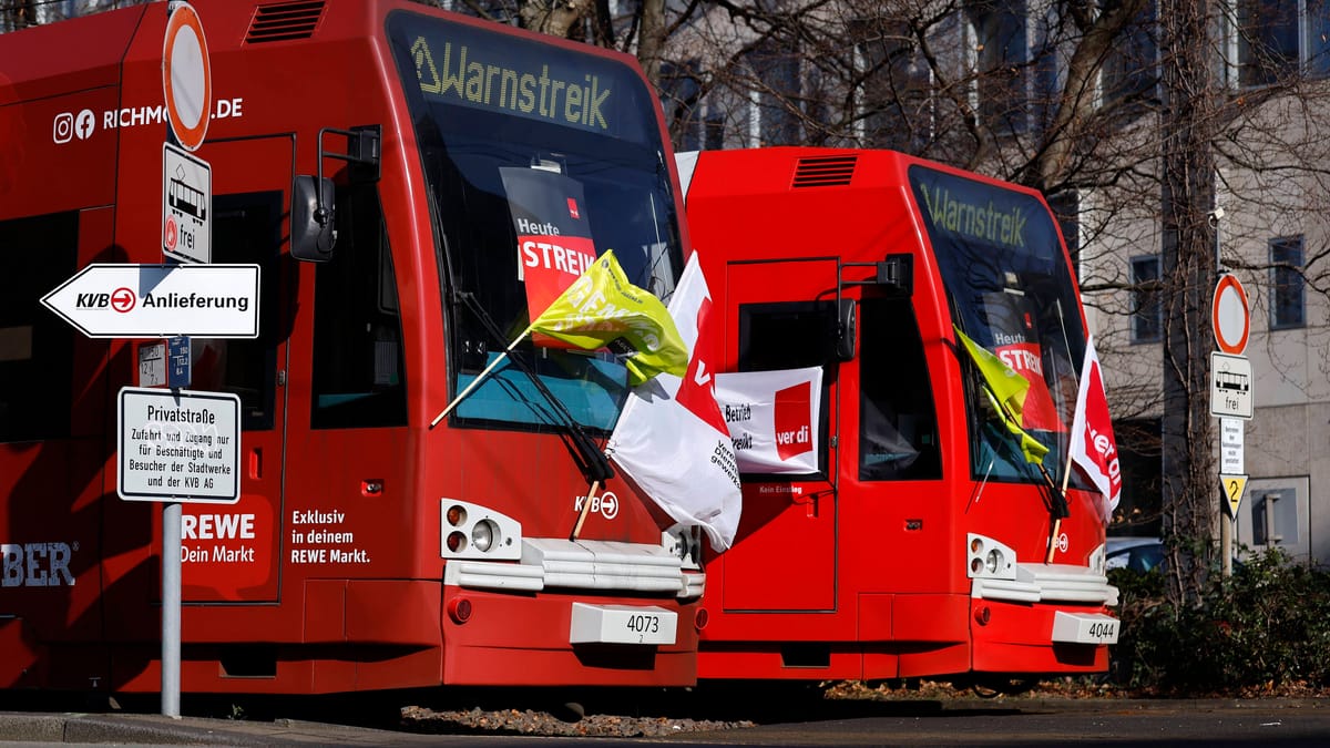 Faszinierend Bahnen Streiken Koln Bild