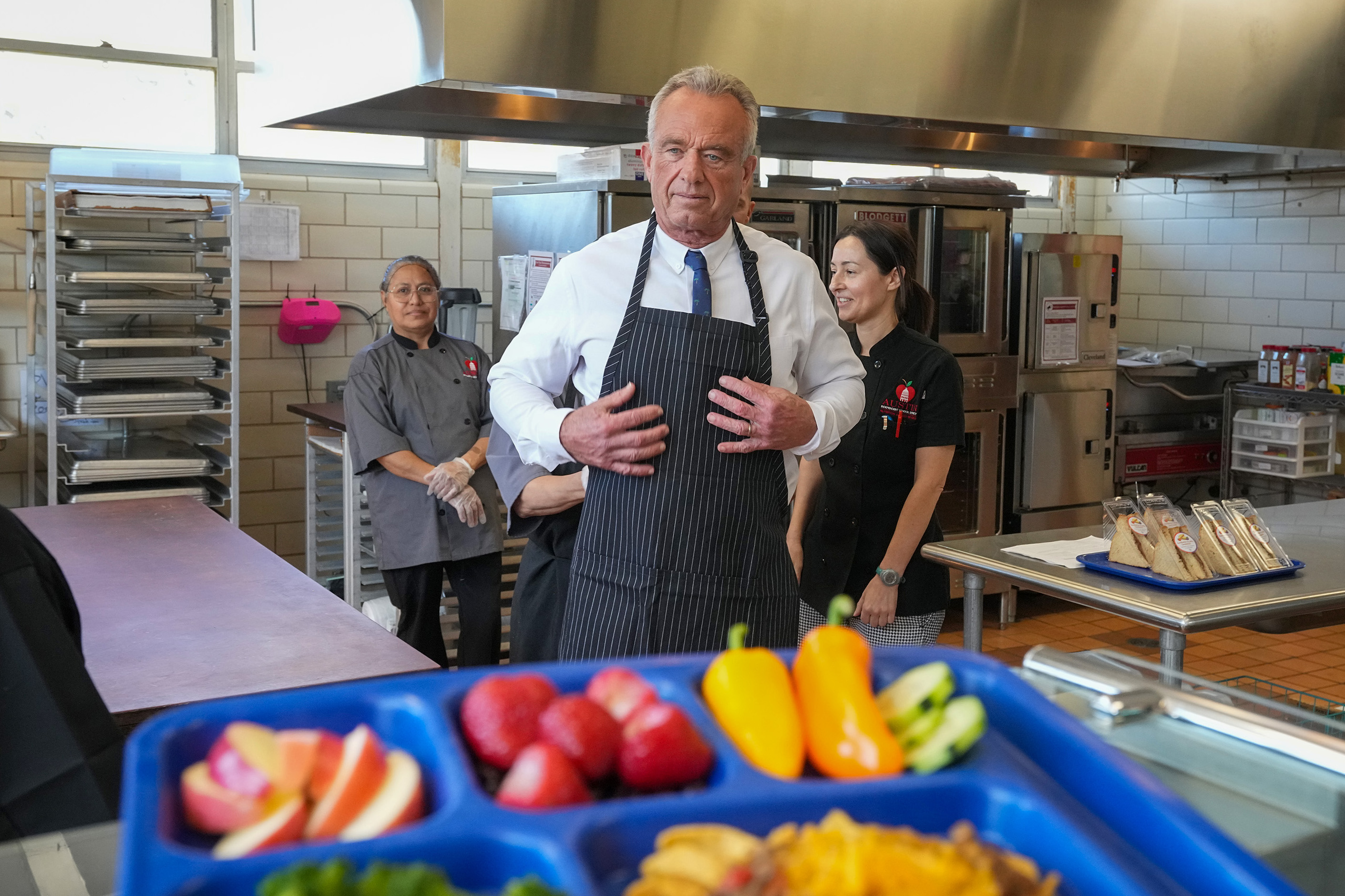 Medical schools pledge changes as RFK Jr. urges training in nutrition