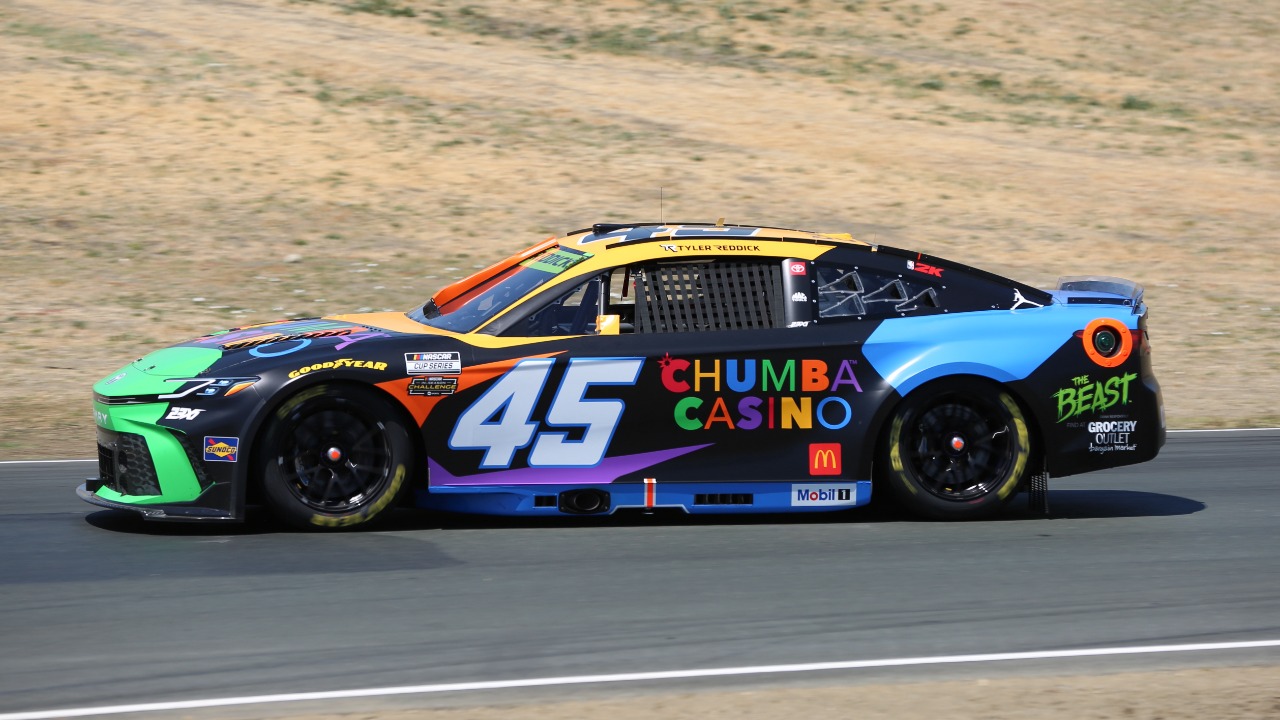 Tyler Reddick debuts Air Jordan themed 23XI car for Phoenix race
