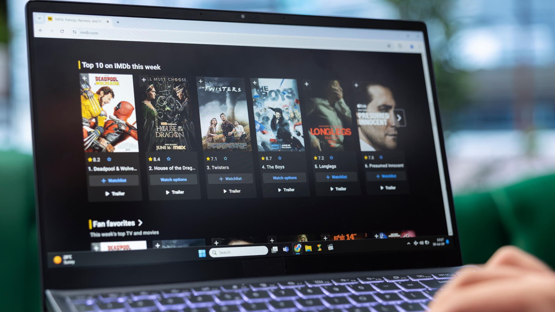 How Netflix predicts what you will watch next, the math behind ...