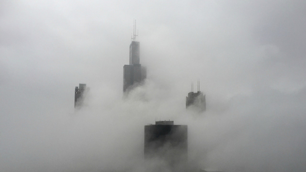 Chicago weather: Dangerous dense fog descends on area
