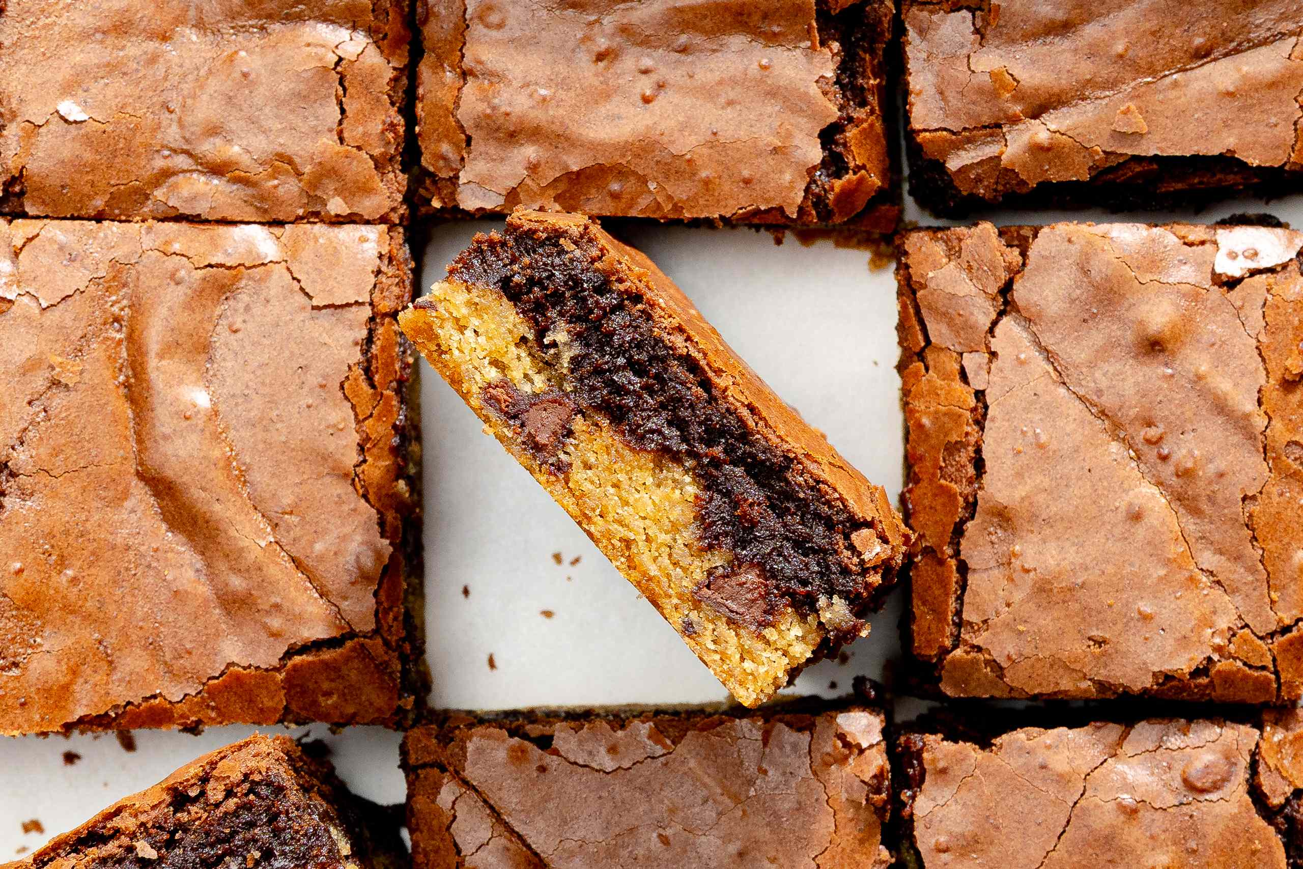 4-ingredient brookie bars with fudgy, chewy layers in every bite