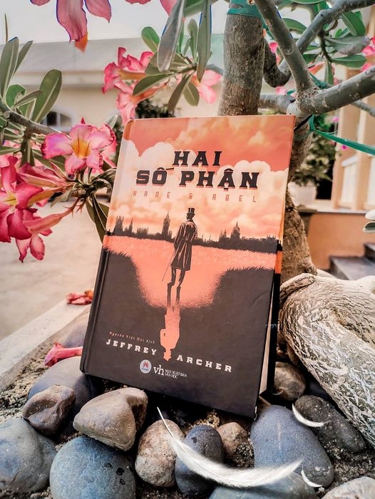 'Hai số phận' - bài học cuộc đời