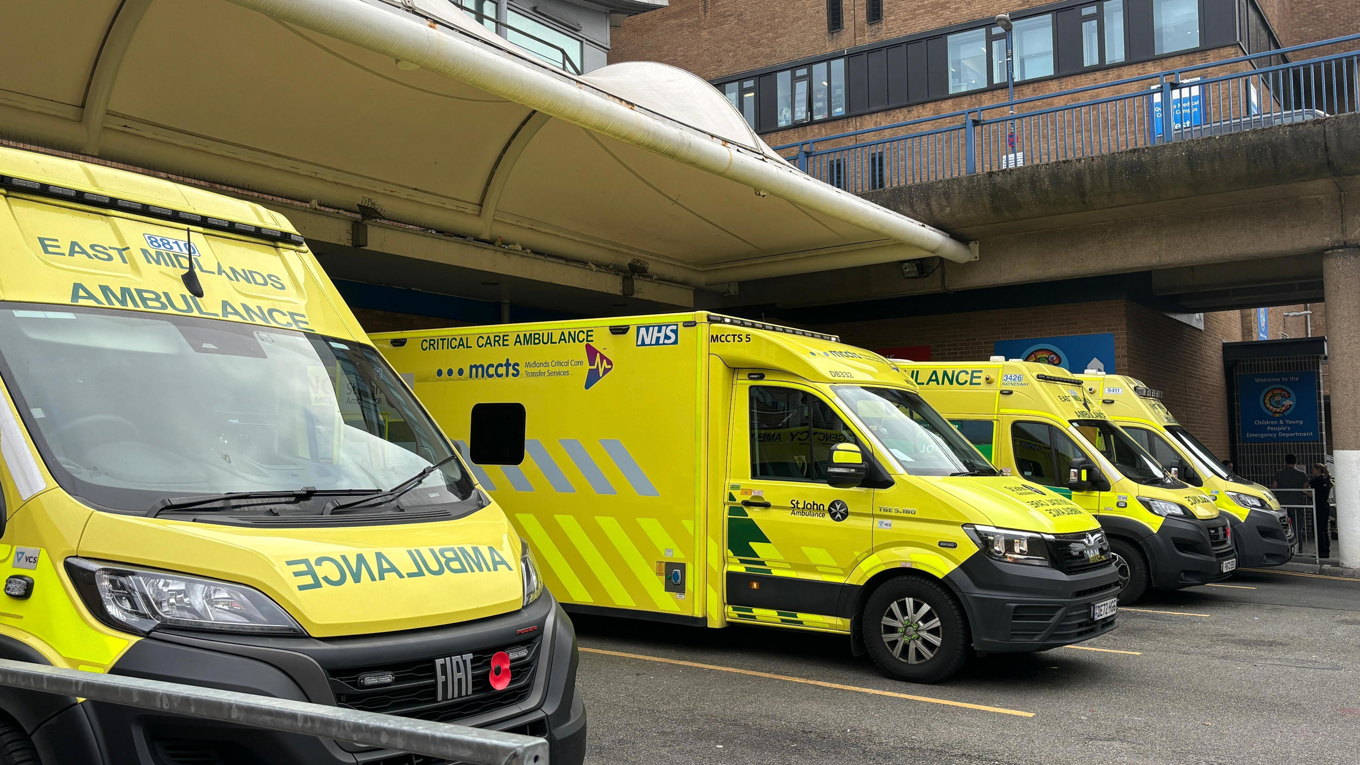 Ambulance handover delays hit 19,500 hours<br><br>