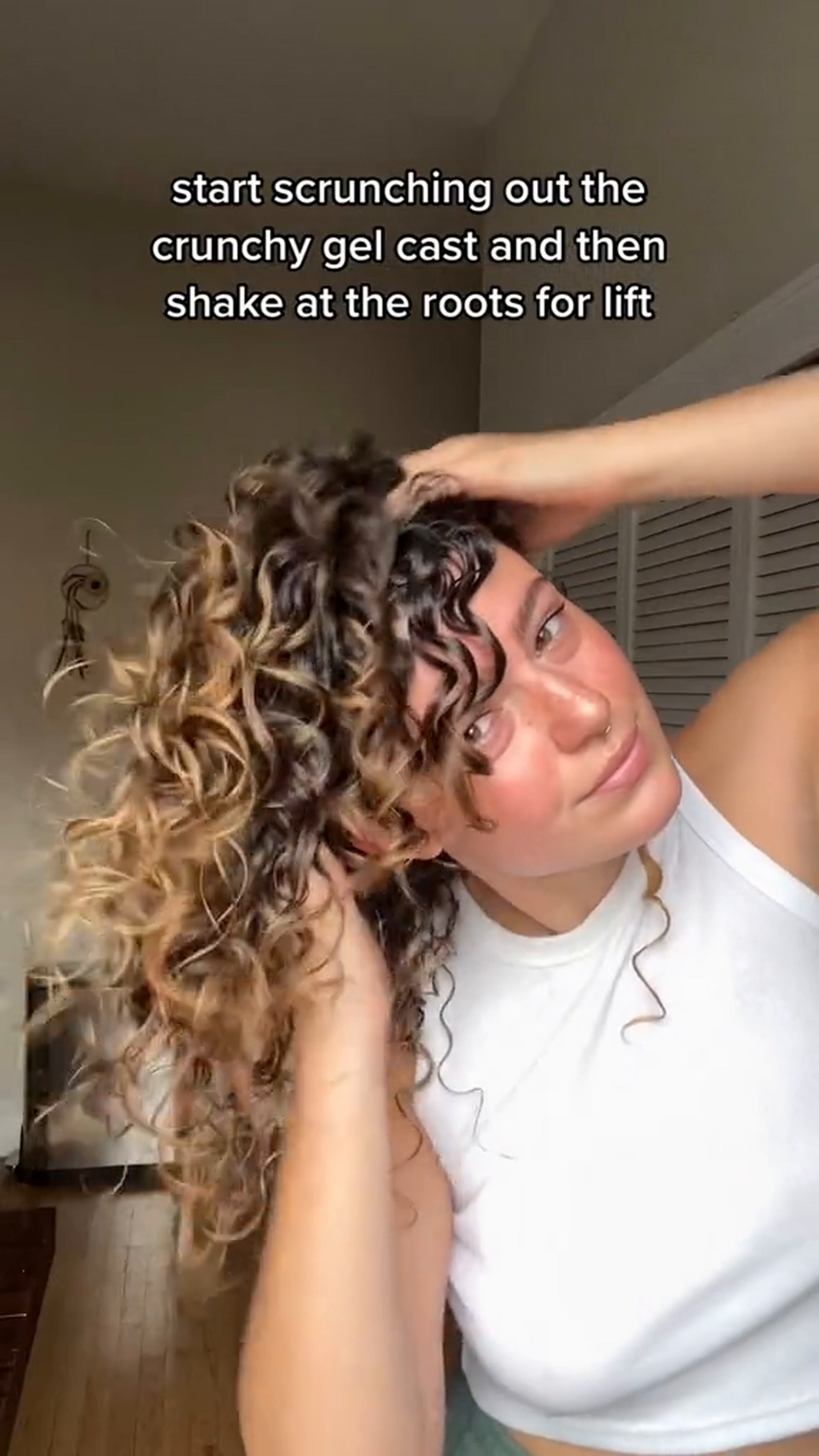@Brittminetti - How to fix crunchy curls - Brittany Minetti
