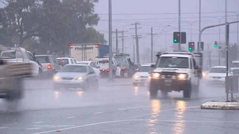 Cyclone risk still high in Queensland as heavy rains loom for Brisbane