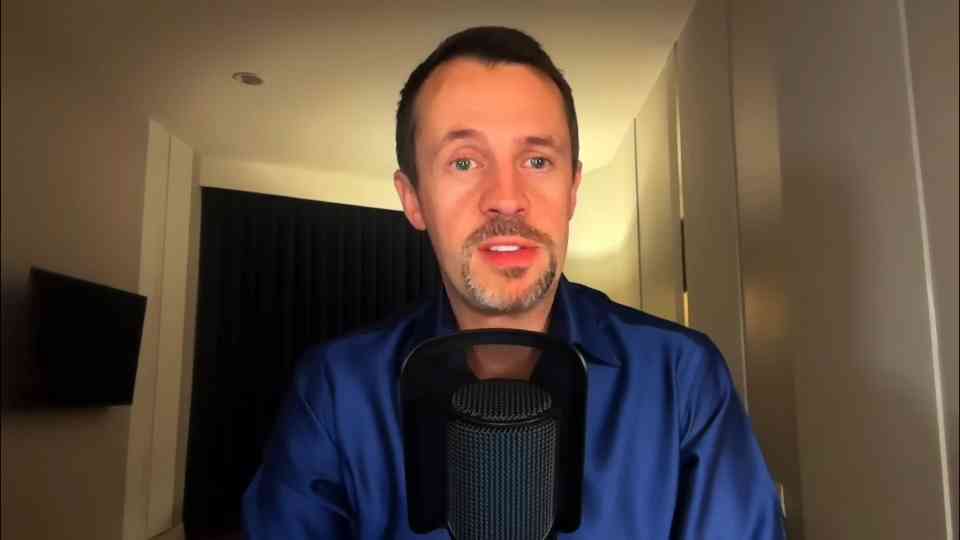 Who is really behind the moves to censor content worldwide