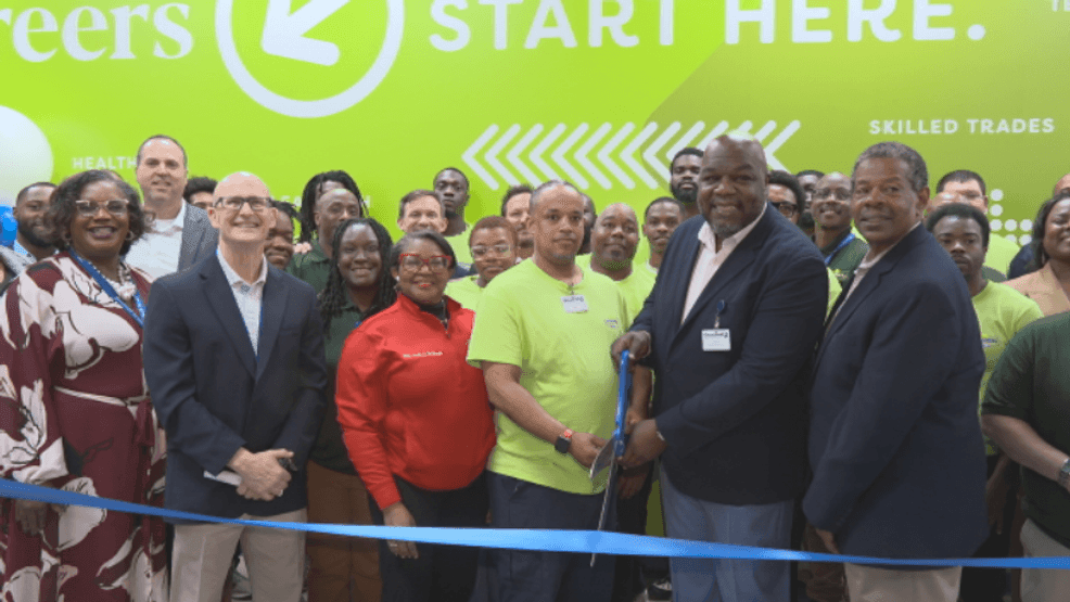 Goodwill opens clean tech accelerator lab in Columbia to train ...