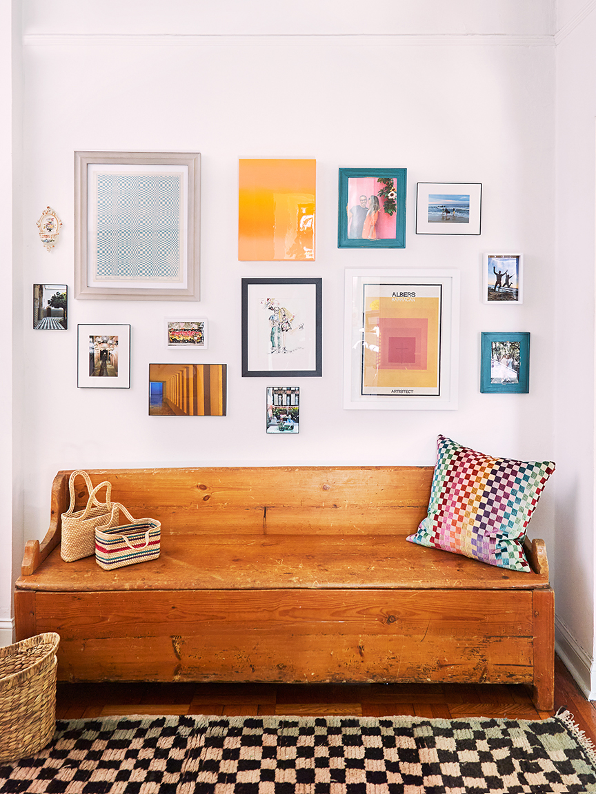 The secret to creating a foyer out of thin air: An entryway-in-a-box
