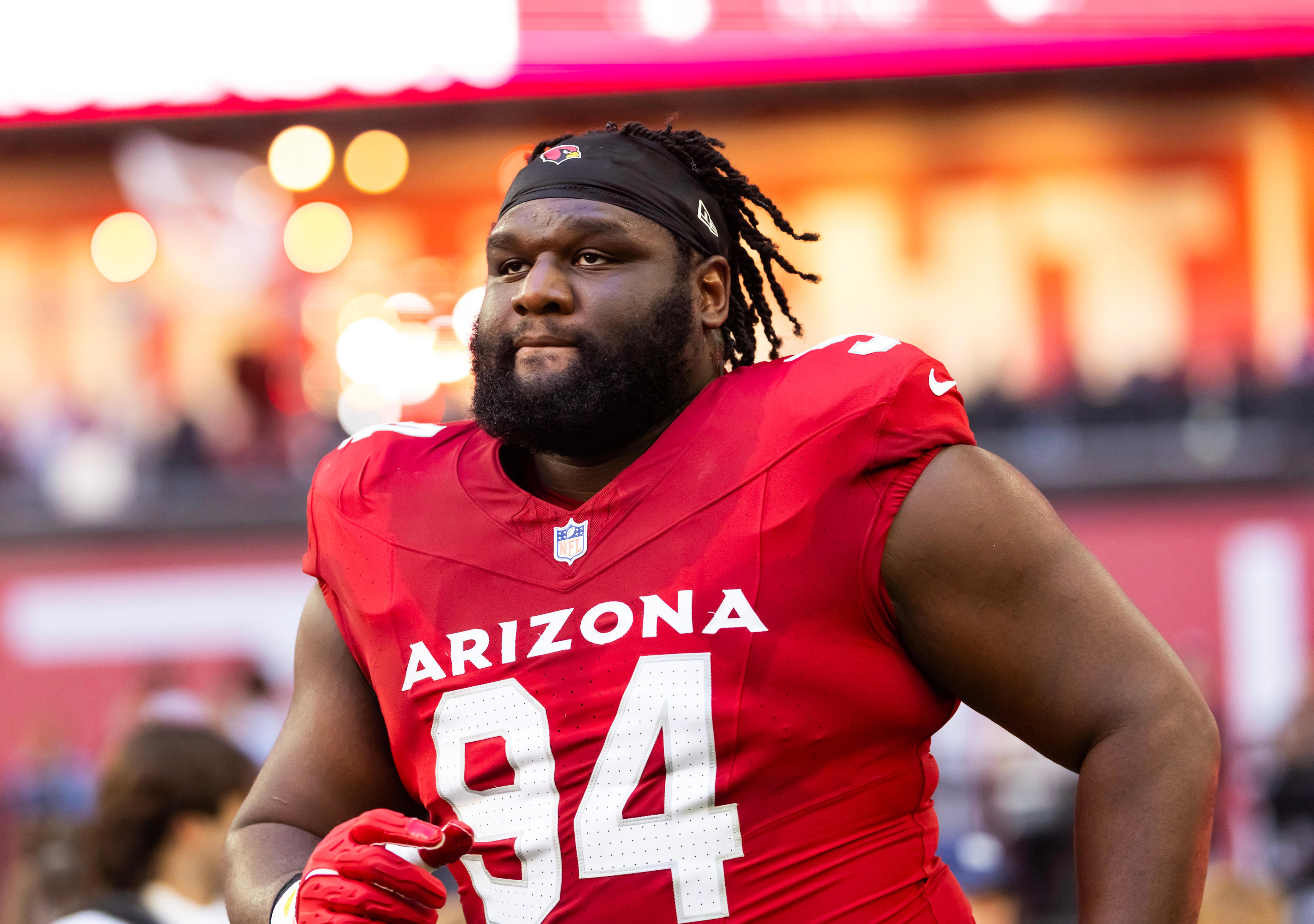 NFL world reacts to Chargers signing DL Dalvin Tomlinson<br>