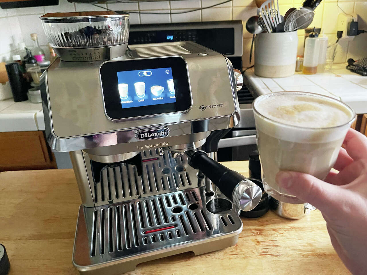 De'Longhi La Specialista Touch espresso machine review: Dialing in made ...