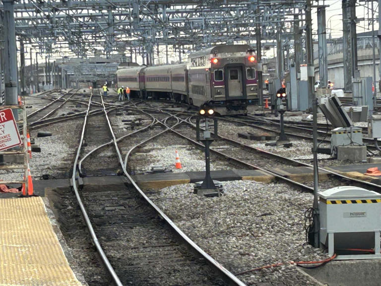 Slow-speed derailment on MBTA commuter rail causes delays