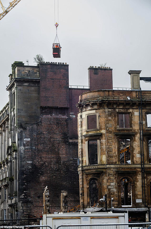 Work begins to demolish historic block in Glasgow after it was gutted ...