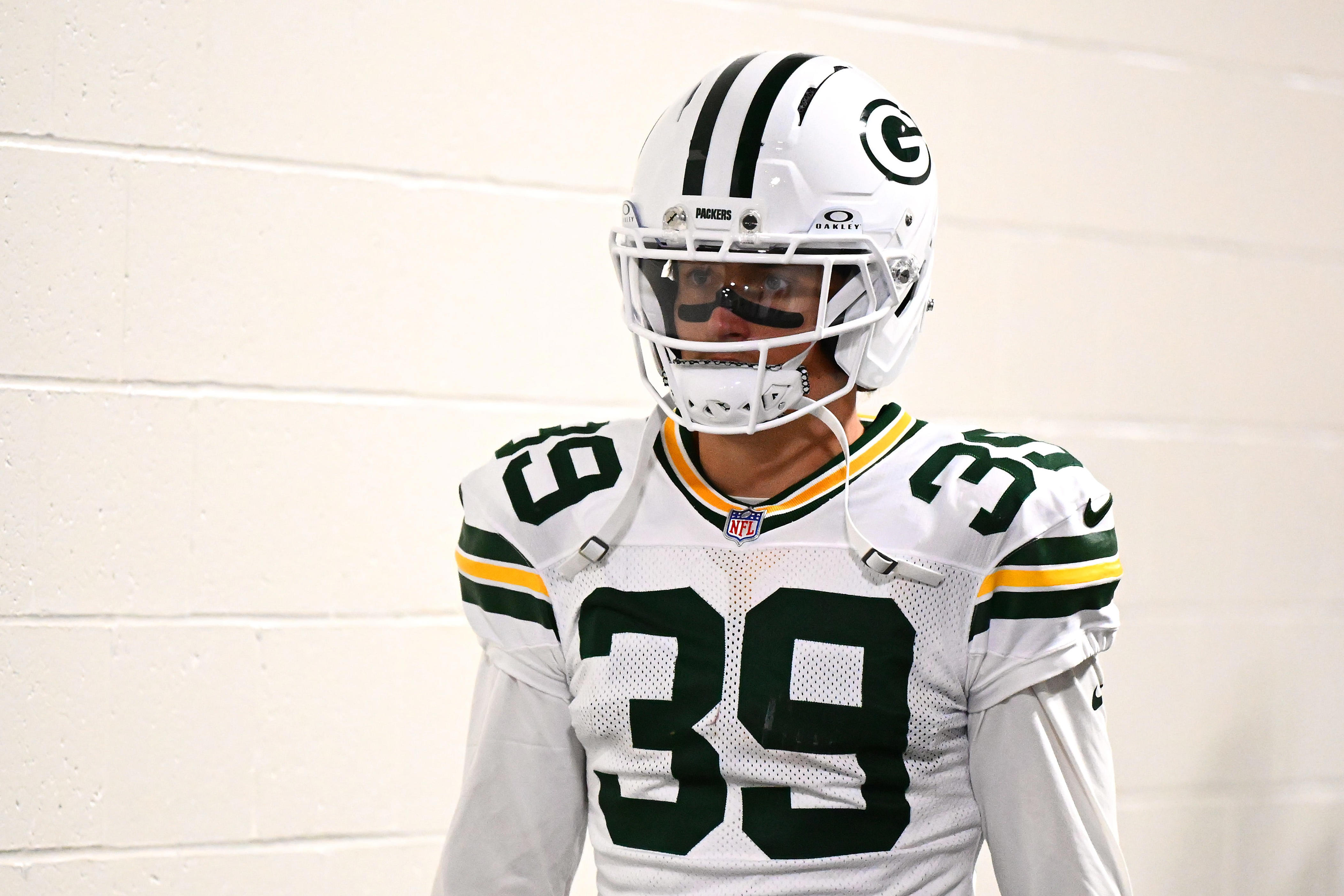 PITTSBURGH, PENNSYLVANIA - OCTOBER 26: Zayne Anderson #39 of the Green Bay Packers walks to the field prior to the game against the Pittsburgh Steelers at Acrisure Stadium on October 26, 2025 in Pittsburgh, Pennsylvania. (Photo by Joe Sargent/Getty Images)