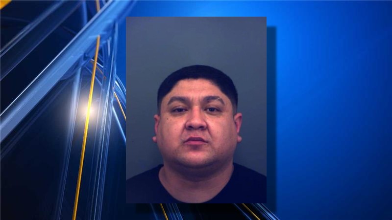 Former CBP officer sentenced to 10 years for smuggling, bribery, drug ...