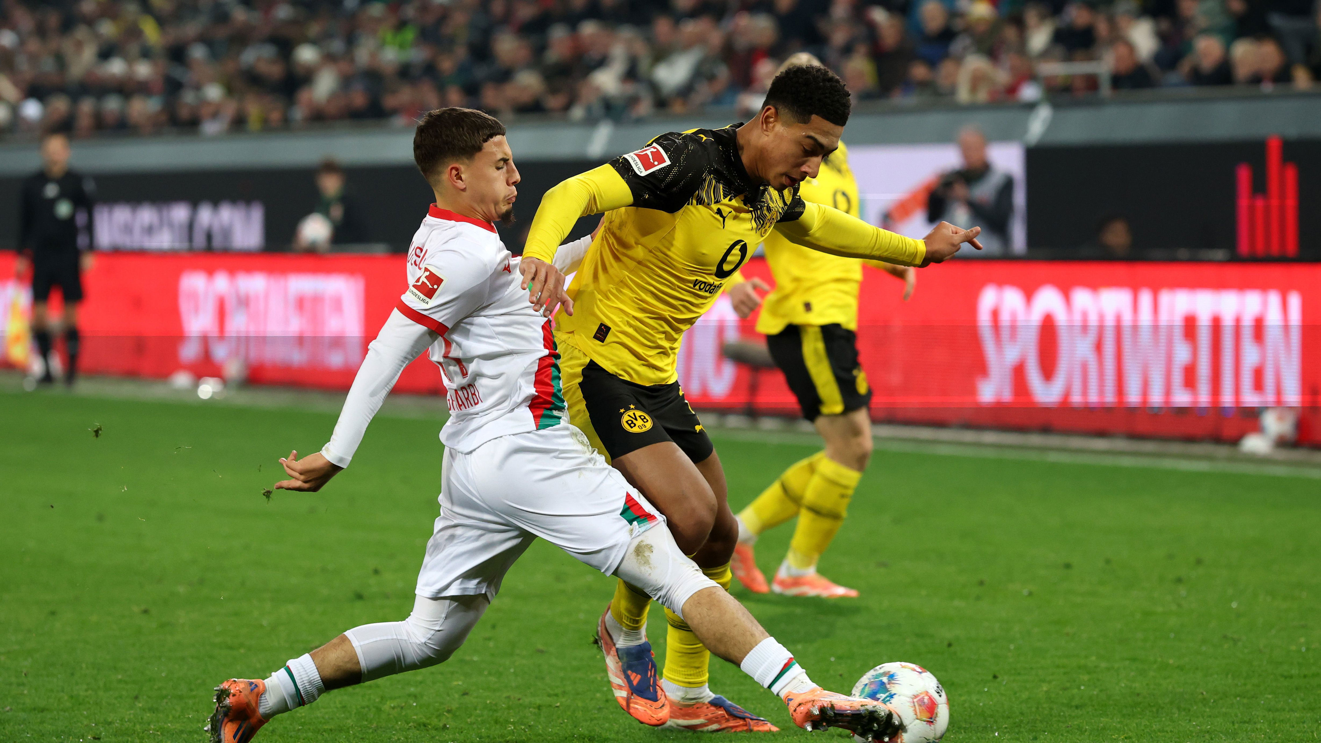 Sky oder DAZN für BVB heute live? Auf diesem Sender läuft Borussia