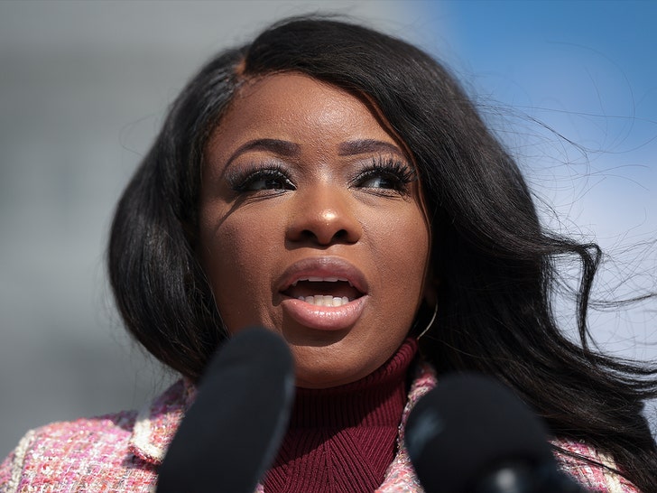 US Rep Jasmine Crockett's security guard reportedly shot to death by police