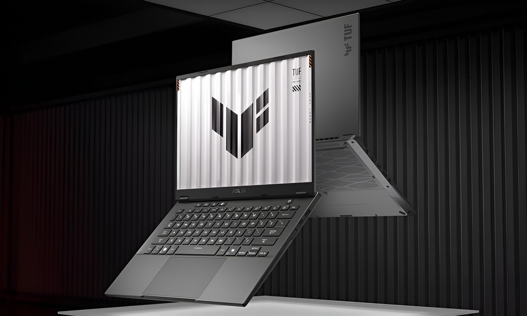 ASUS’ powerful Strix Halo-powered compact gaming laptop finally lands ...