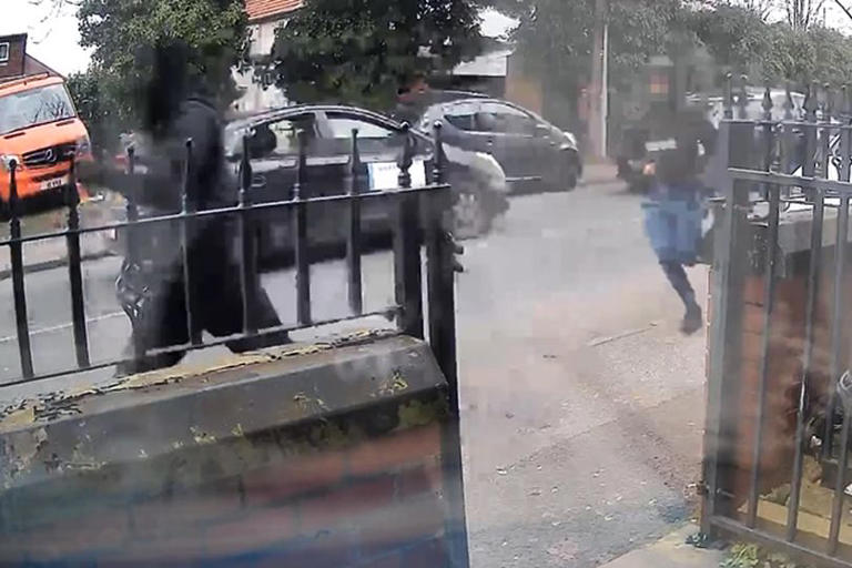 Chilling footage shows horror car crash before masked men run from ...
