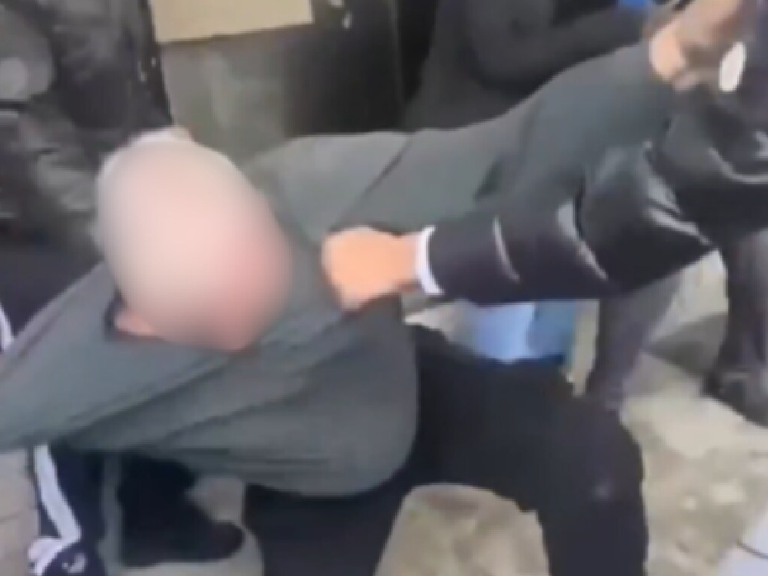 Police arrest eight teens after assault on security guard outside high ...