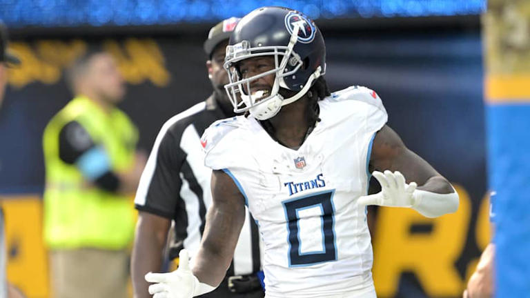 Titans, Calvin Ridley agree to restructure contract