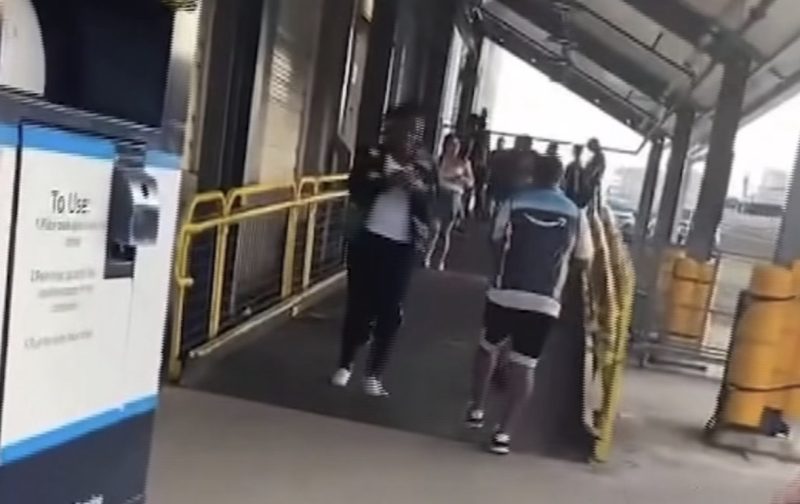 Video shows Amazon workers forced outside Oklahoma City warehouse as tornado-warned storm approached<br>