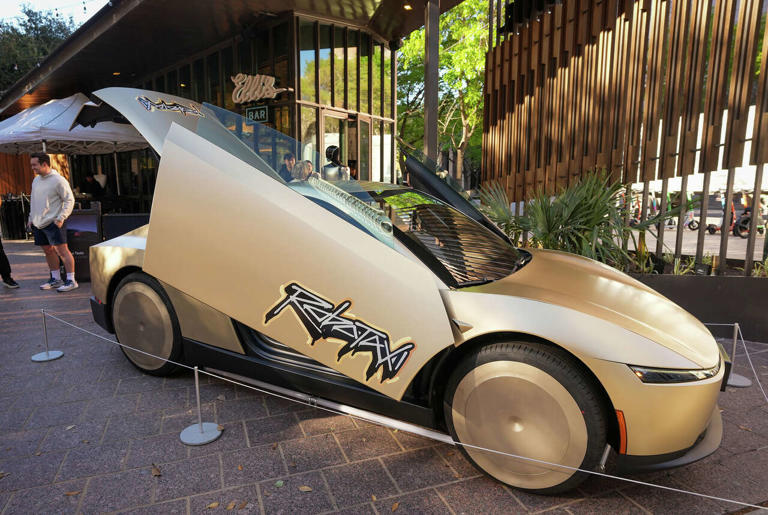 Tesla hosts SXSW pop-up featuring Cybercab