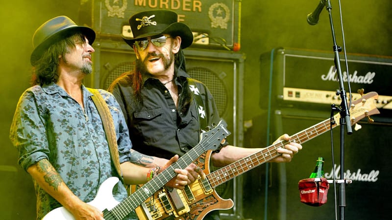 Zemřel Phil Campbell, kytarista kapely Mötorhead. Před smrtí podstoupil ...