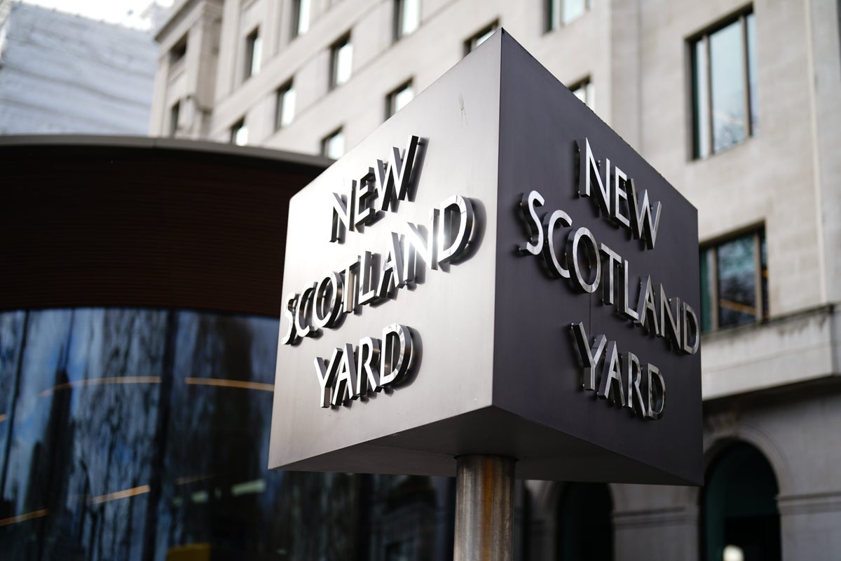 Counter-terror police probe possible Iran link to London arson attacks