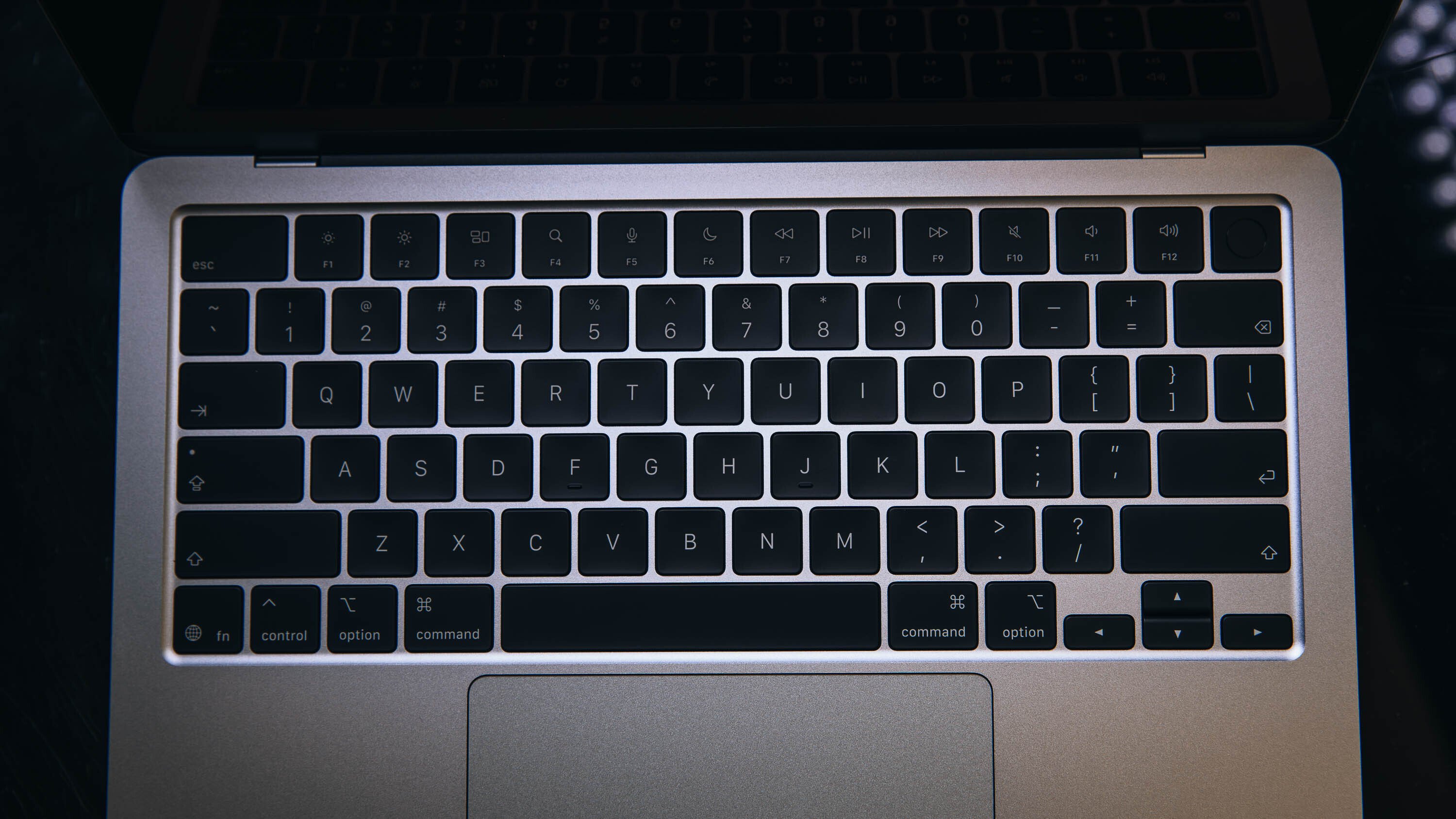 Apple MacBook Air 13-Inch (2026, M5)