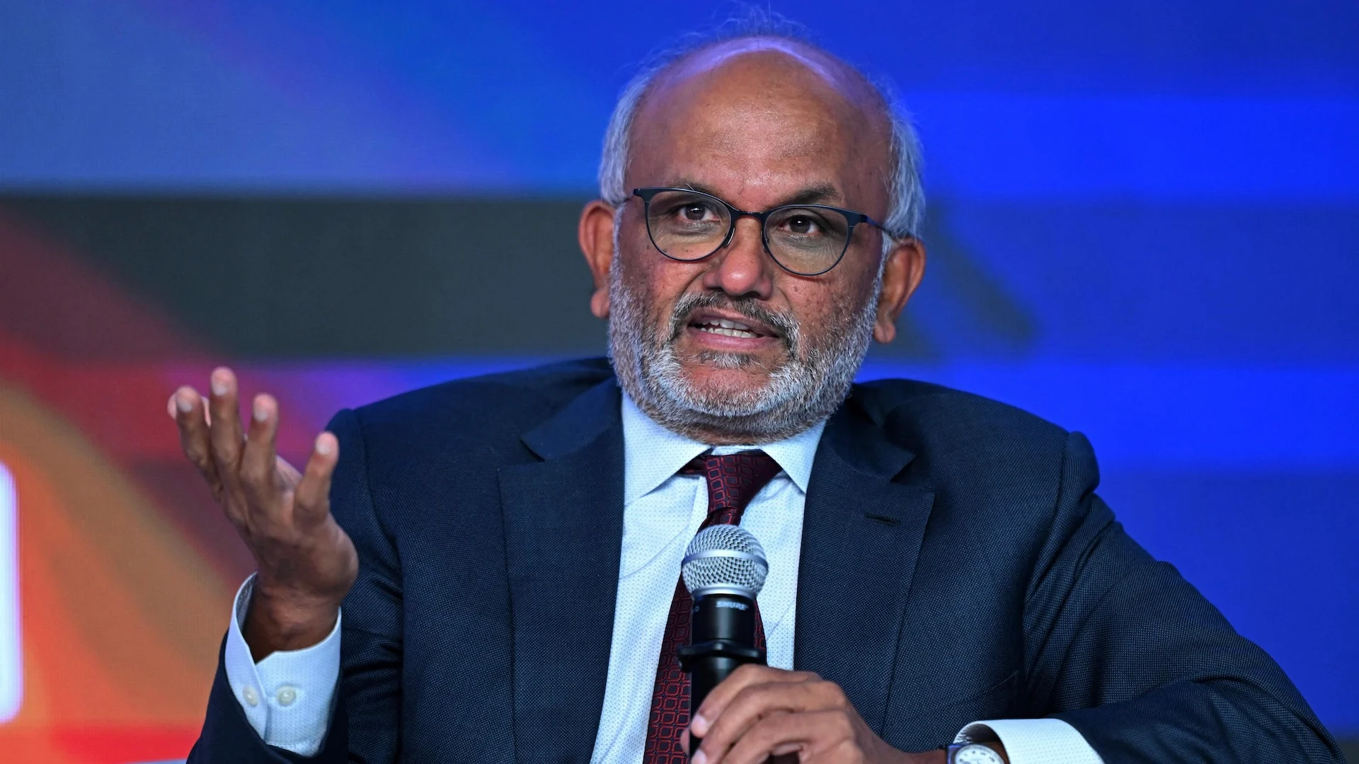 Adobe CEO to step down as company faces intensifying AI battle