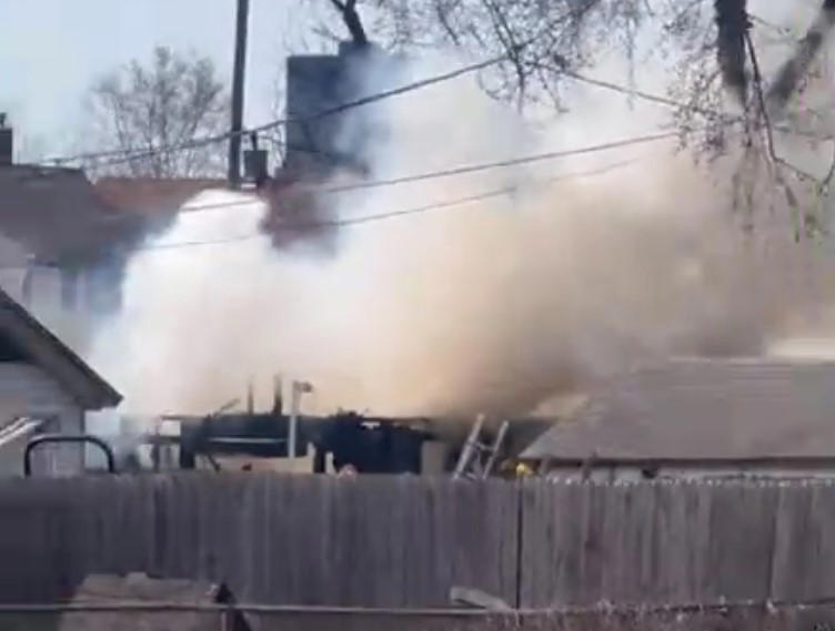 Garage total loss after fire is Des Moines’ East Village