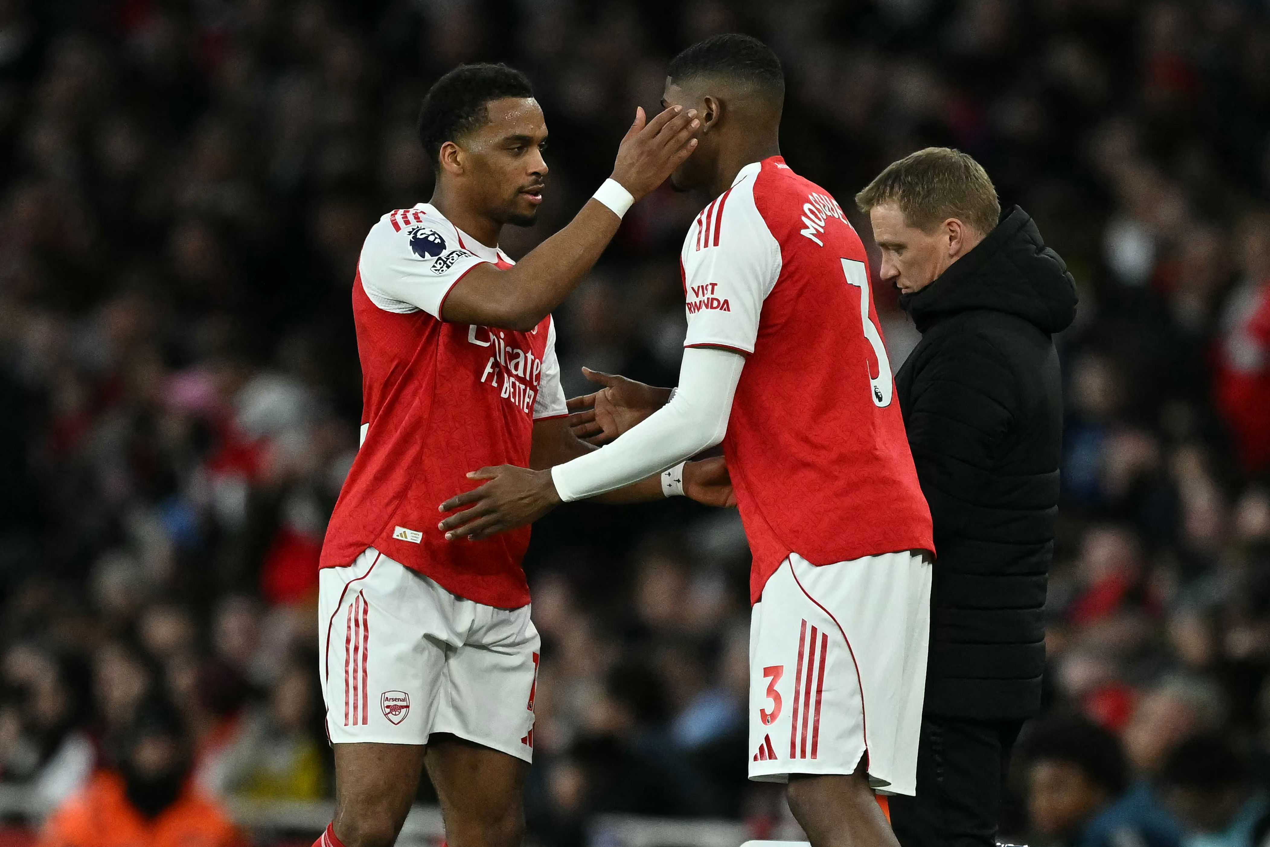 El Arsenal sufre una nueva preocupación por las lesiones tras la sorpresiva sustitución realizada por Arteta.