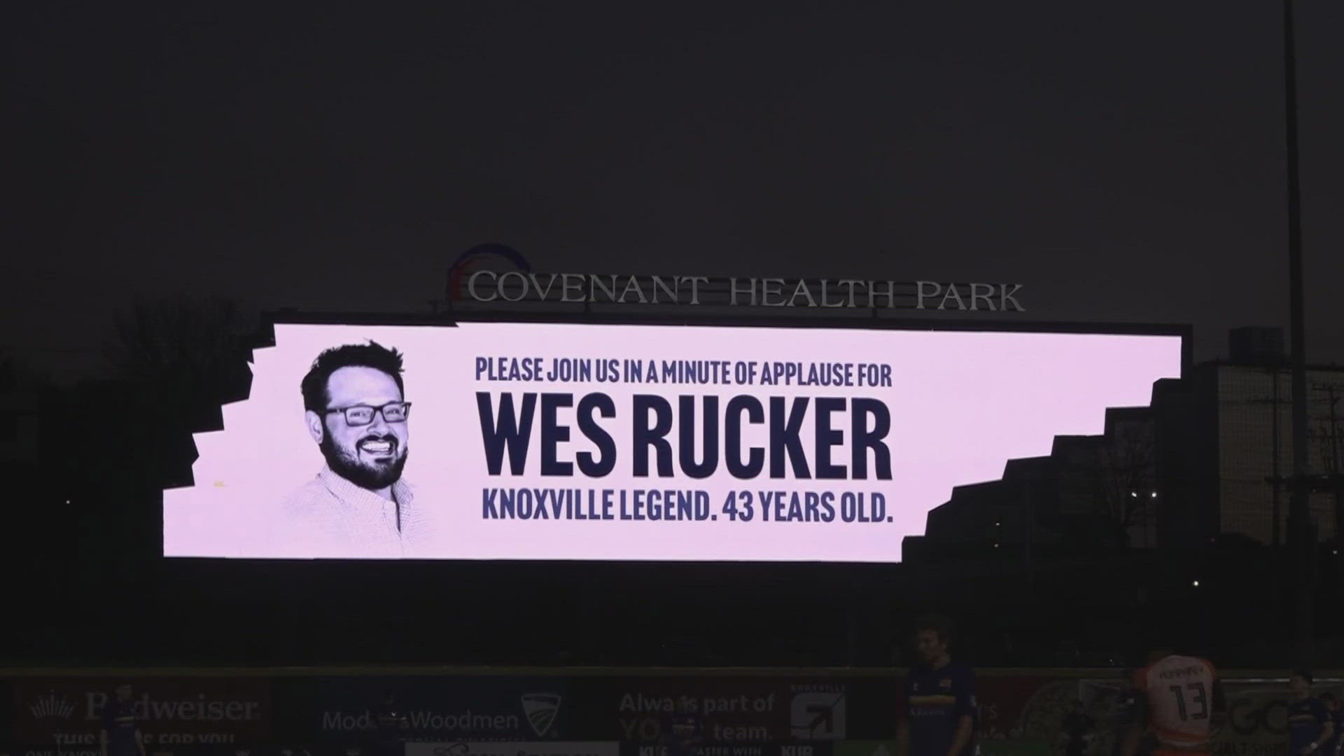 One Knox SC fans honor late journalist Wes Rucker with heartfelt ...
