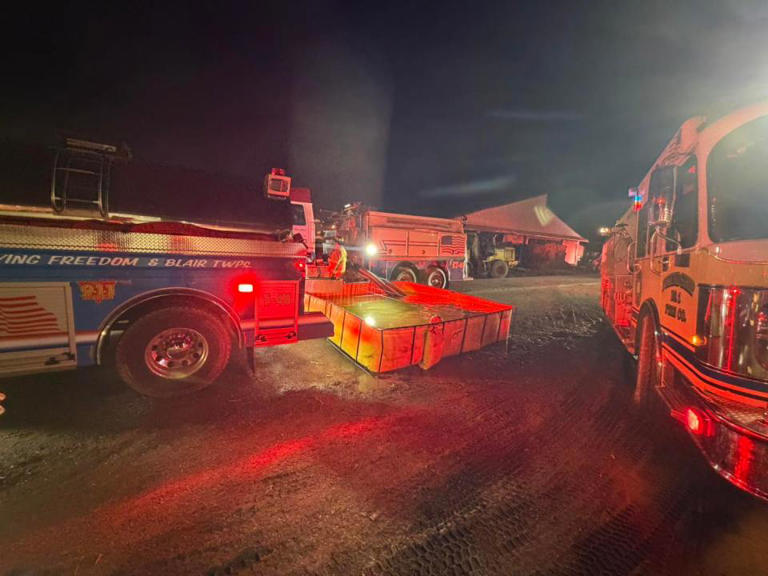 Firefighters battle early morning barn blaze in Blair County