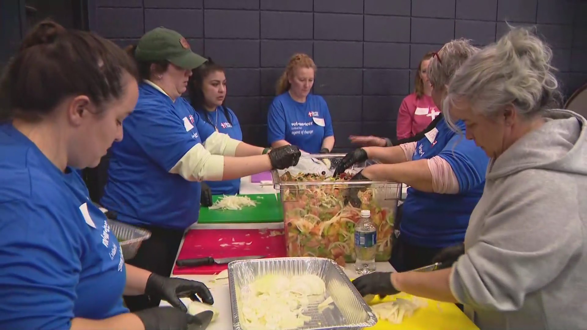 Relief efforts in Kankakee: Mercy Chefs serve hot meals to tornado ...