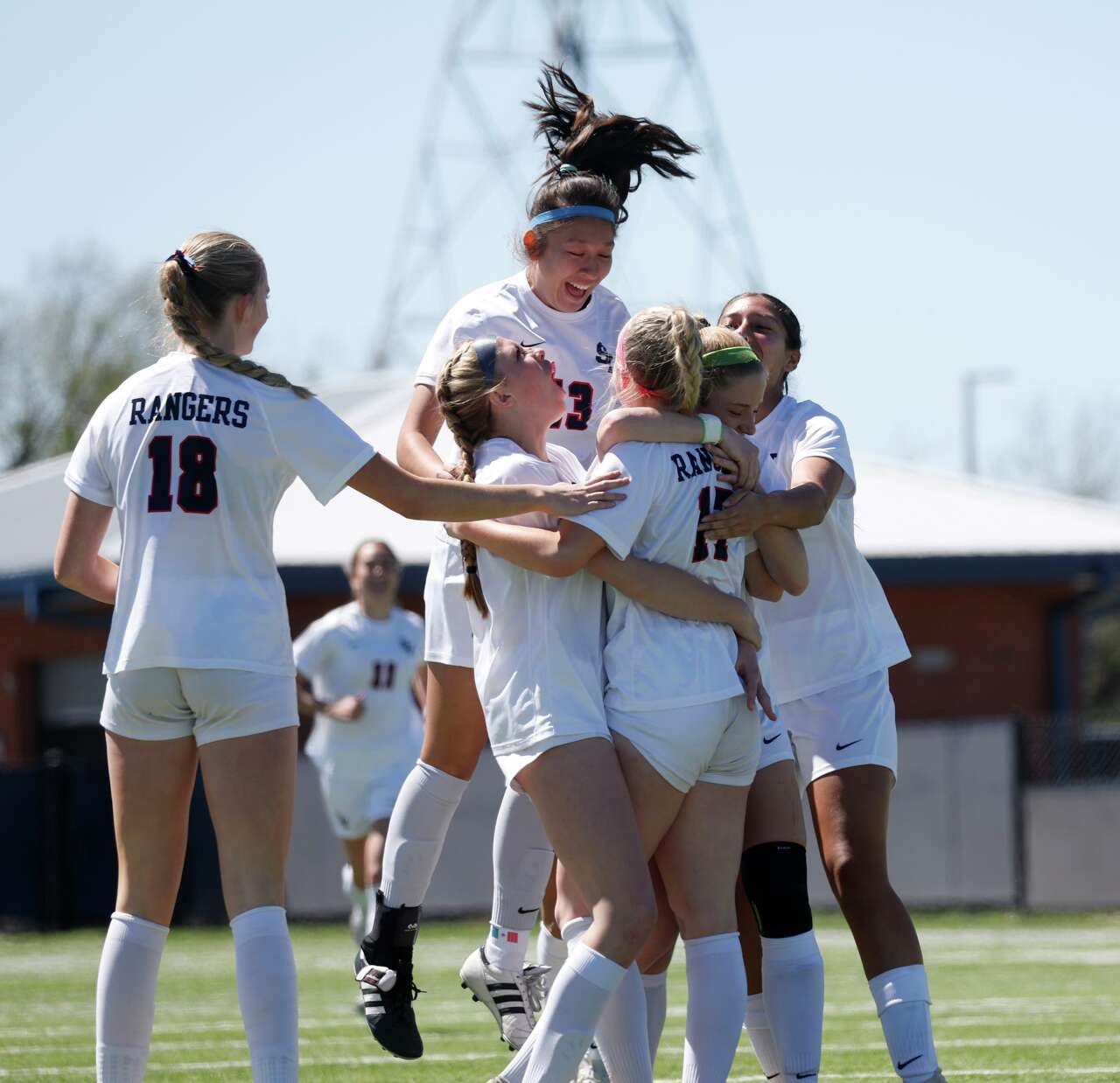 Smithson Valley girls soccer seeks perfection and a state title in the ...