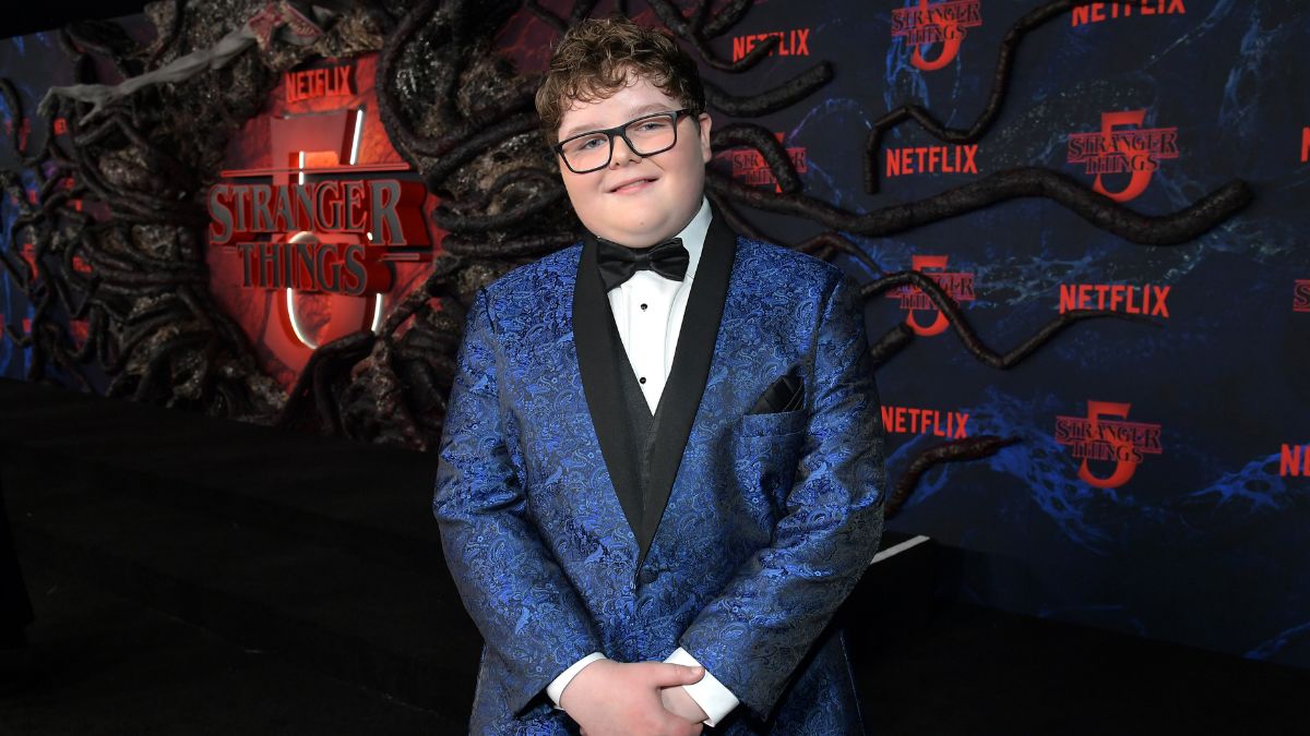 'Stranger Things' star Jake Connelly on Winona Ryder & the finale (excl)