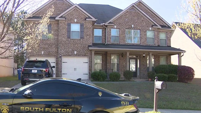 Husband and wife die in South Fulton shooting, police say