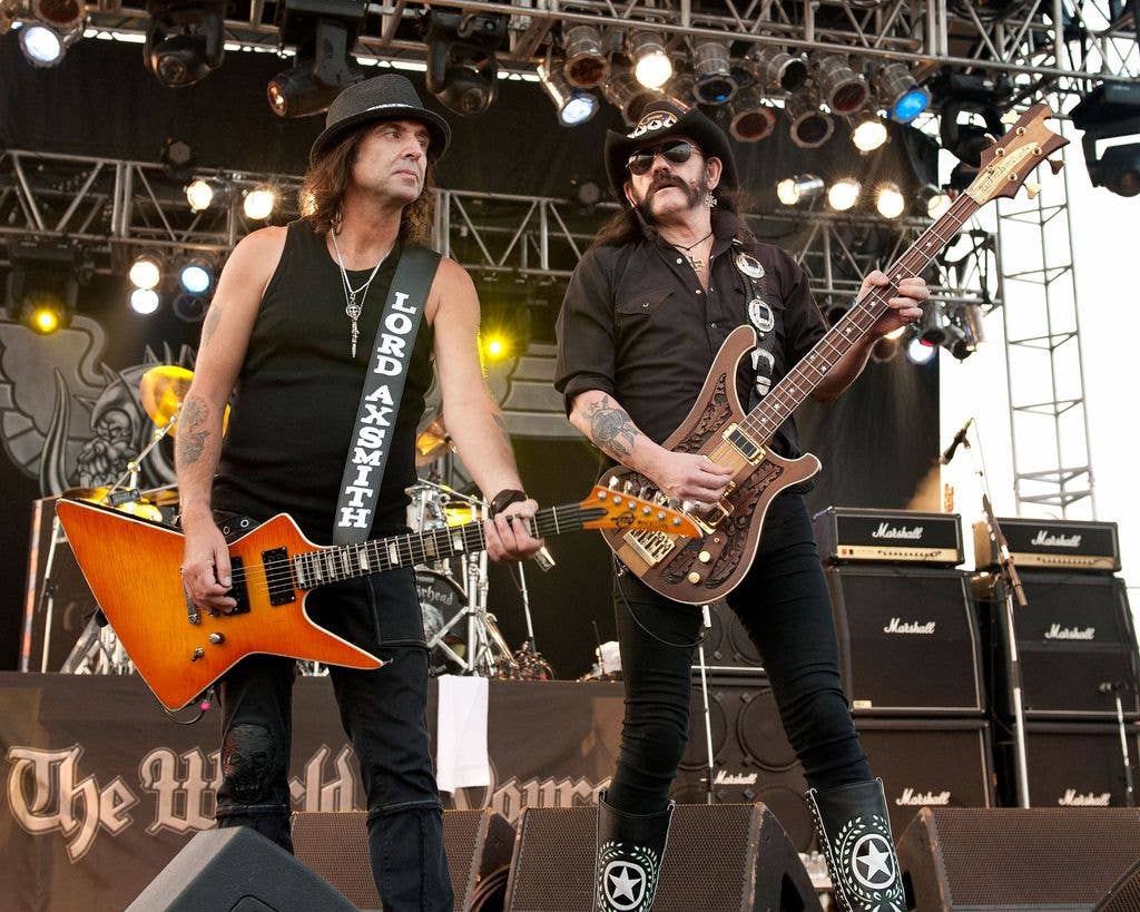 Motorhead guitarist Phil Campbell dies age 64, read family's ...