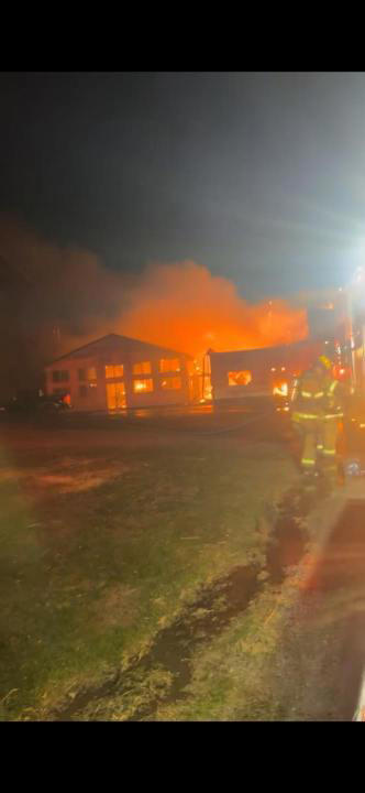 Firefighters battle early morning barn blaze in Blair County