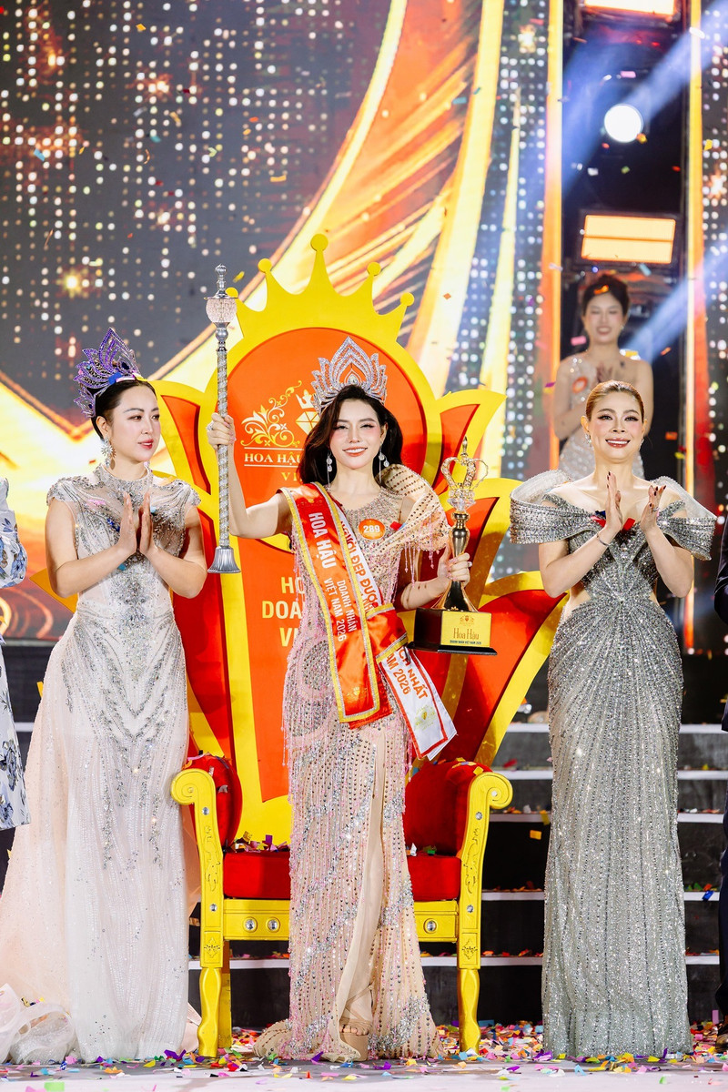 Chung kết Hoa hậu Doanh nhân Việt Nam 2026: Nguyễn Hoàng Vân lập “hattrick”
