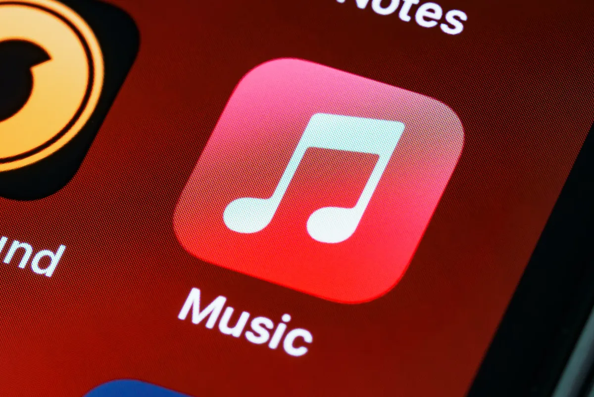 TikTok and Apple Music announce new features: Play full song and ...