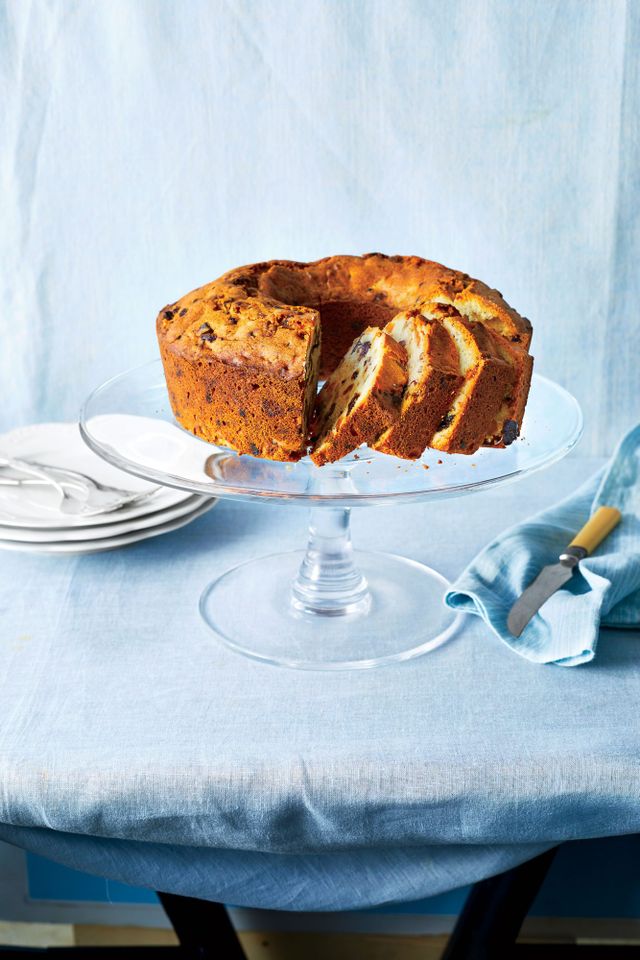 Cassandra’s “Light” Fruitcake